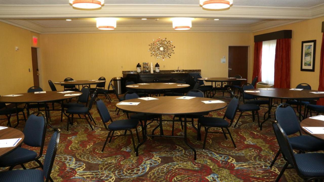 Express & By Ihg Hotel