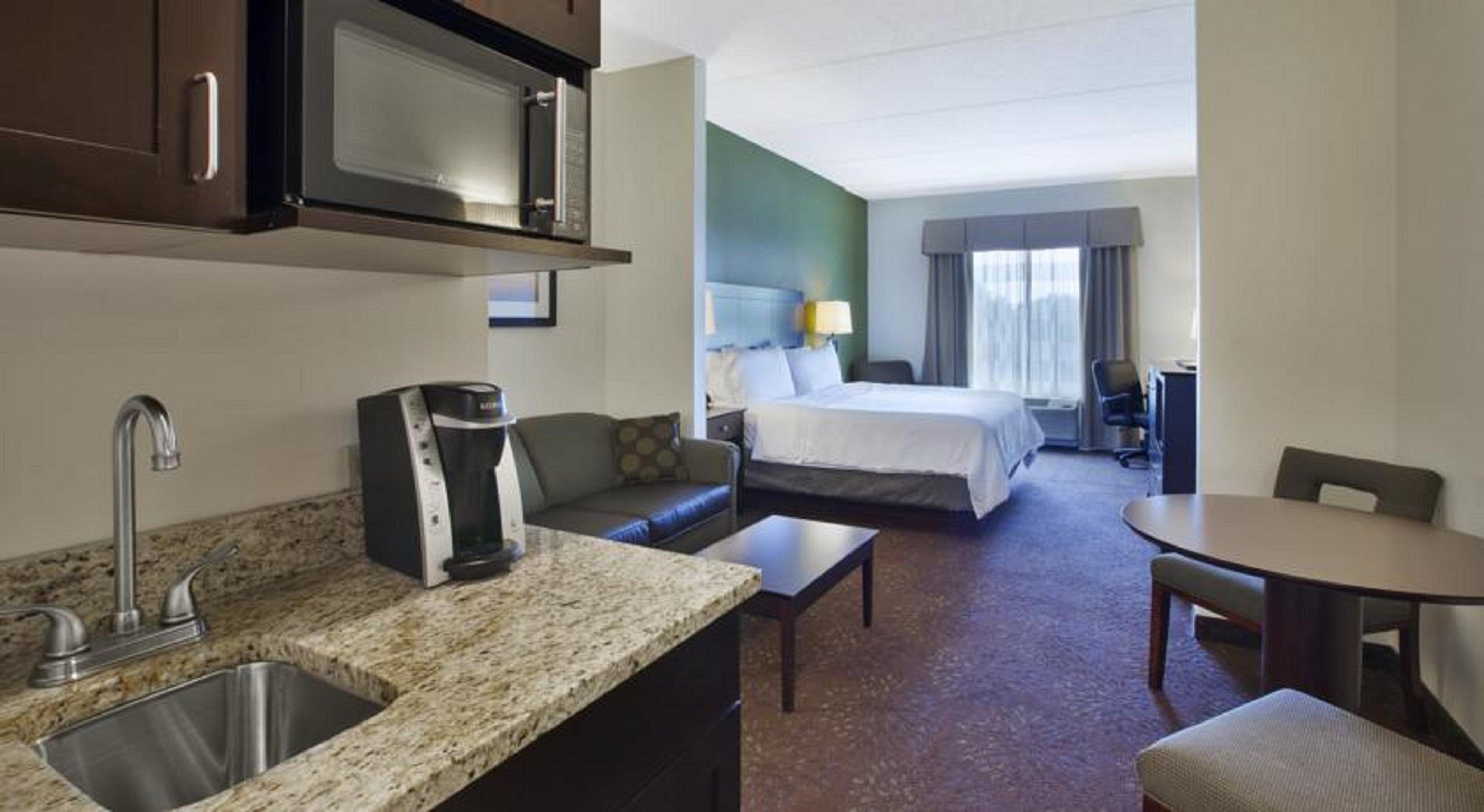 Express & By Ihg 3*