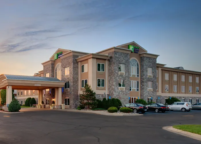 Holiday Inn Express Hotel & Suites Saginaw By Ihg