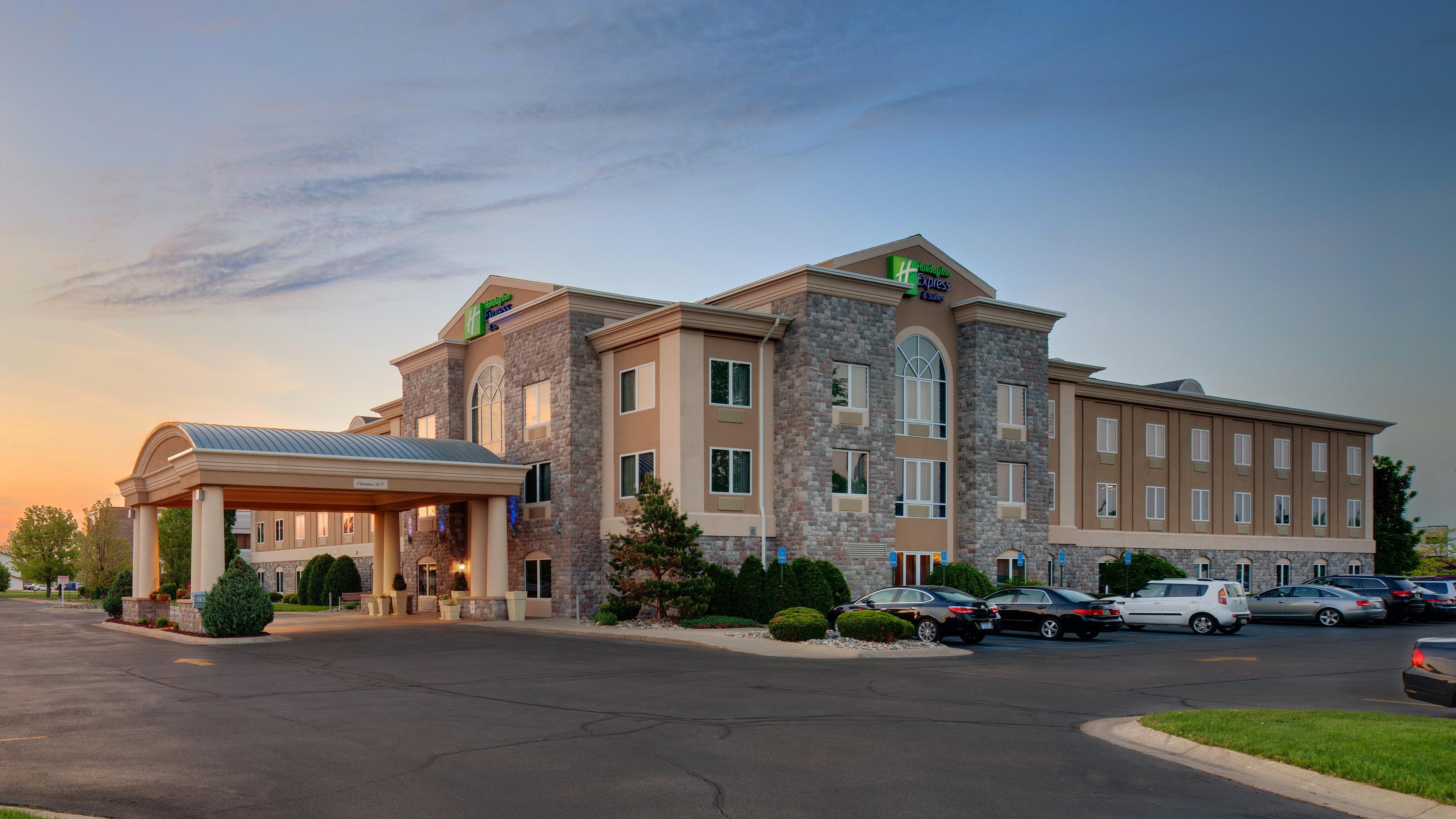 Express & By Ihg Saginaw
